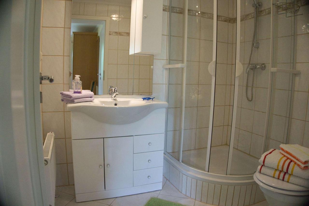F-1042 Ferienwohnung Enna Sellin  Buitenkant foto